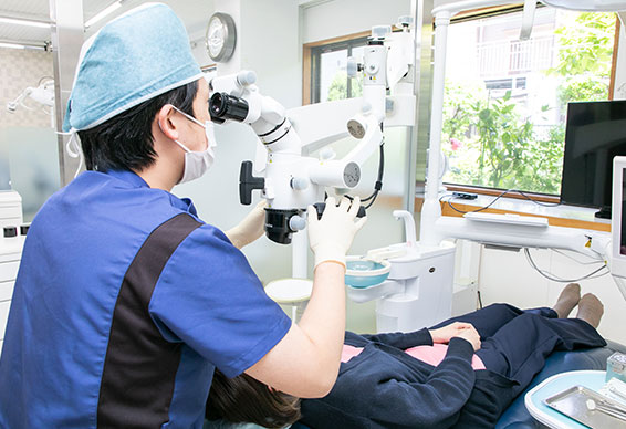歯科用顕微鏡(マイクロスコープ)を導入